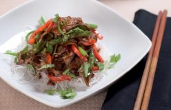 Beef, capsicum and asparagus stir fry